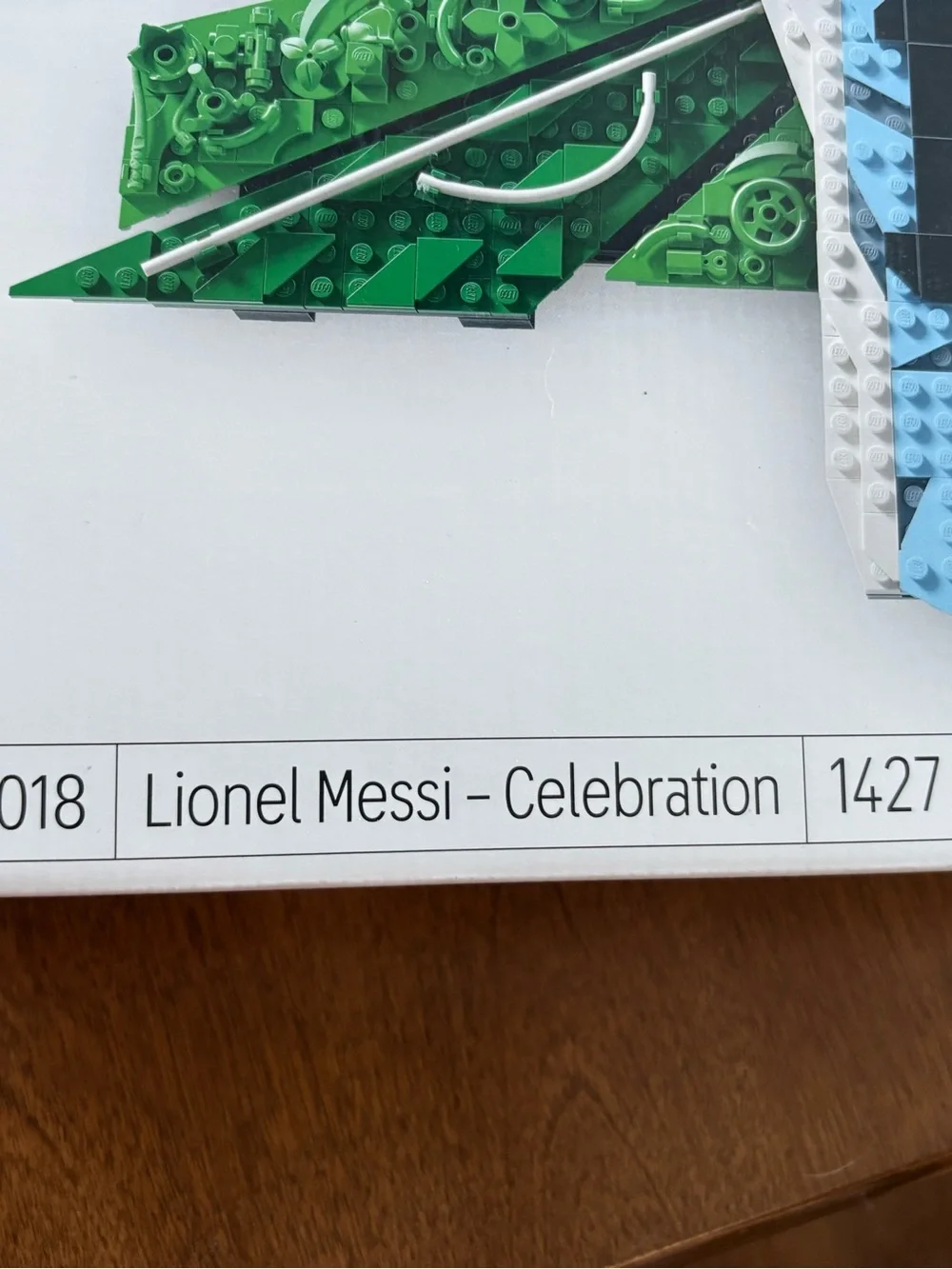 LEGO Editions Lionel Messi – Celebration building set (set number 43018)